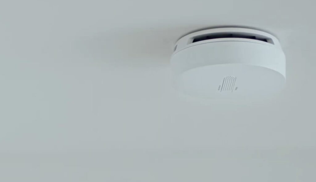 Is Simplisafe Smoke Detector Hard Wired